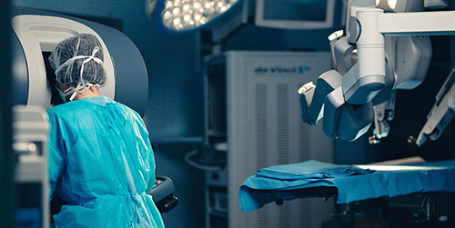 Laparoscopic vs Robotic Surgery